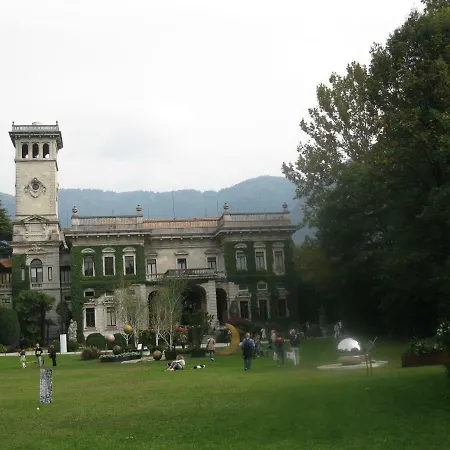 La Prima Volta Сasa de vacaciones Cernobbio